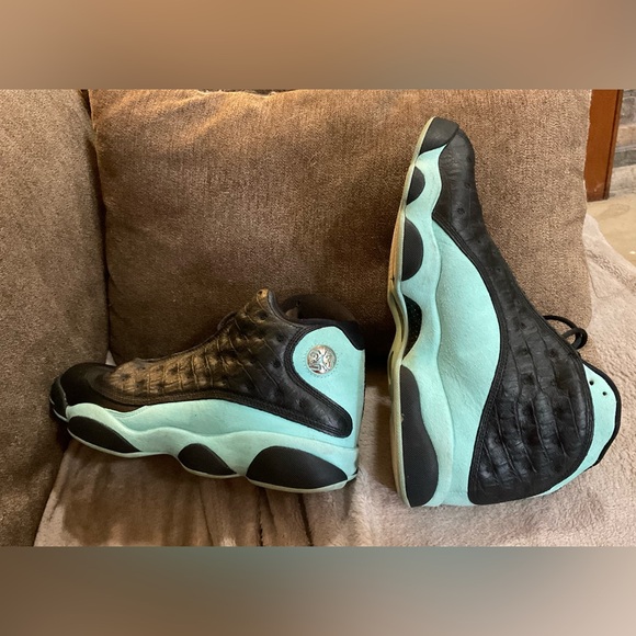 jordans mens size 10.5